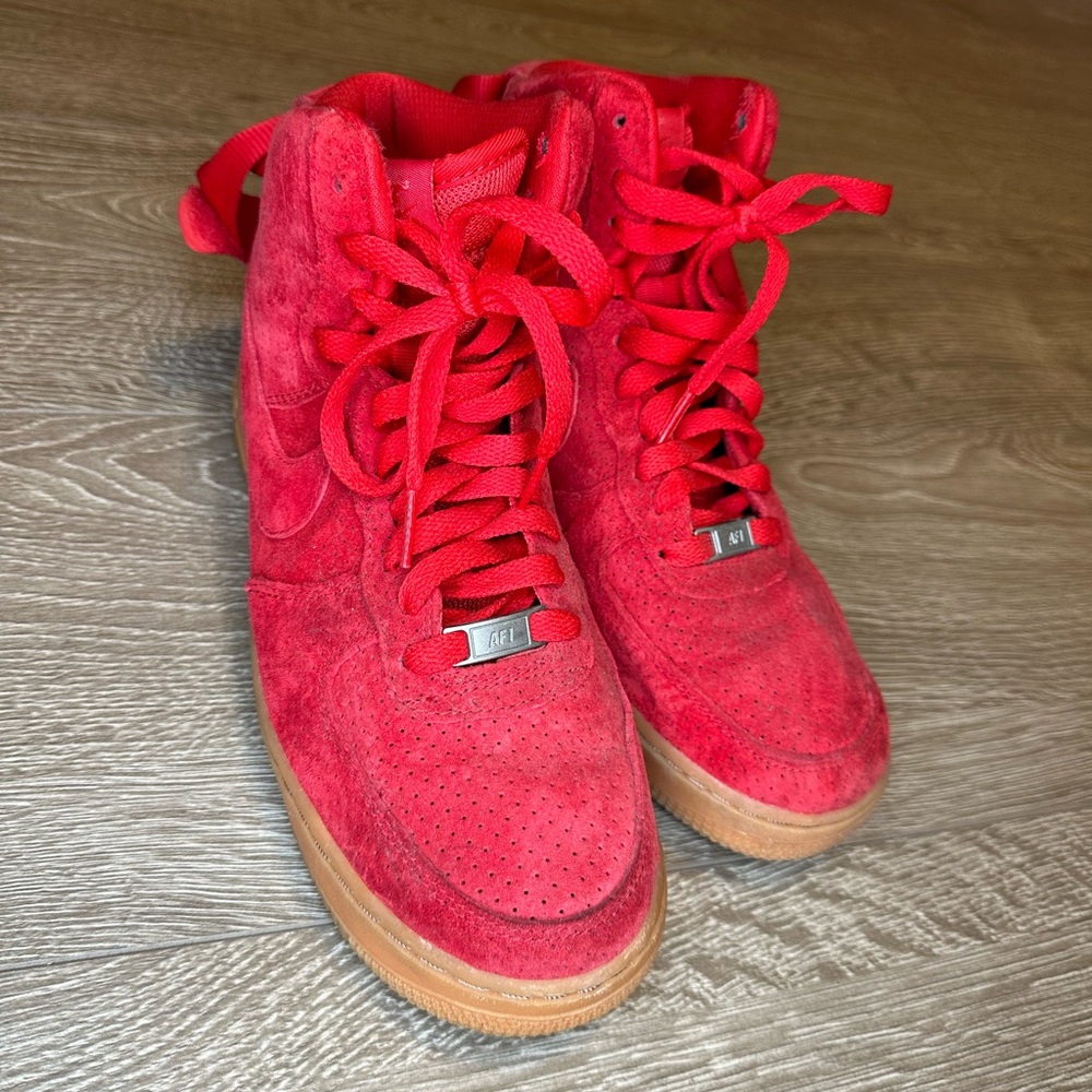 High top Air Force 1